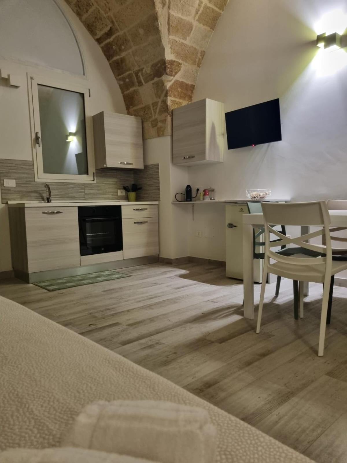 Avvolta Nel Salento - Room & Relax Torchiarolo Luaran gambar