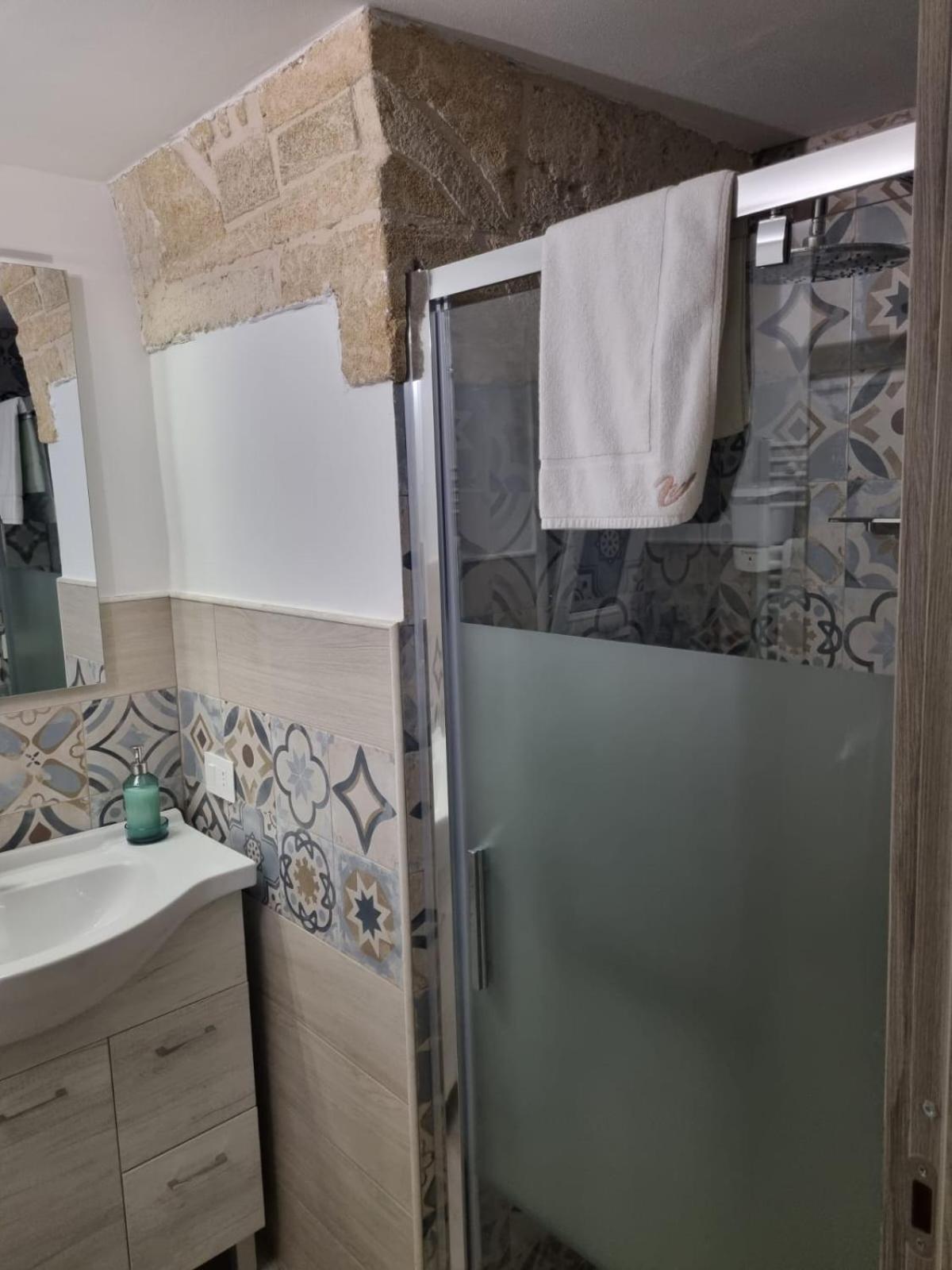 Avvolta Nel Salento - Room & Relax Torchiarolo Luaran gambar